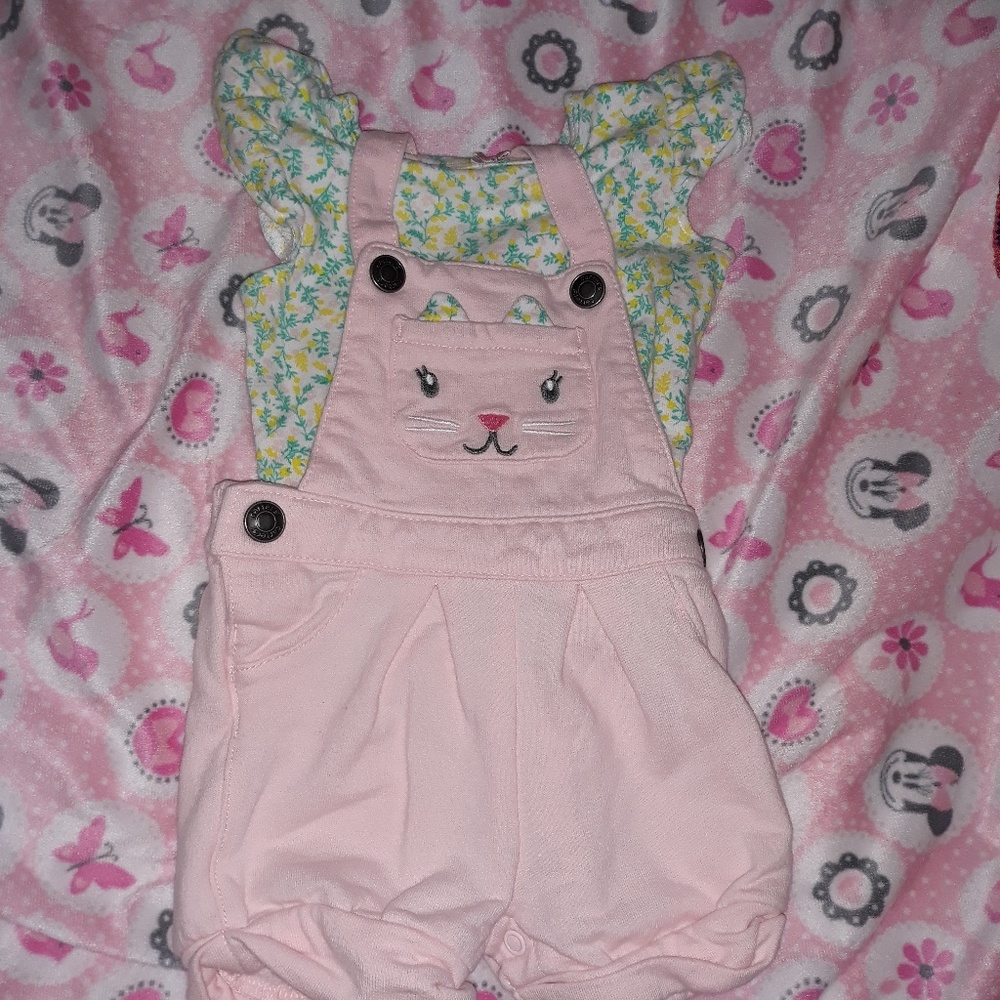 Baby clothes